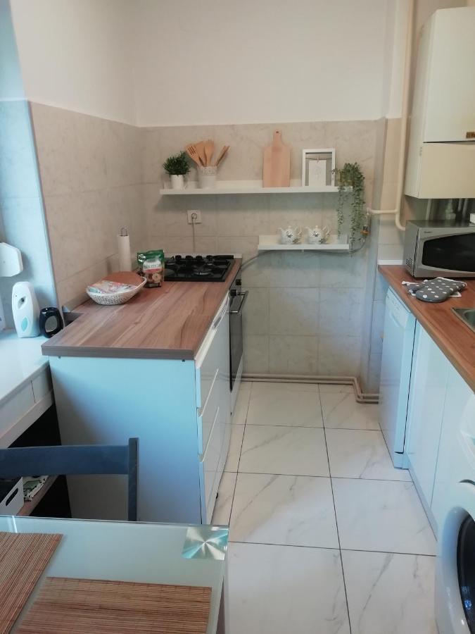 Sarmantni Apartman Malecka Zagrzeb Zewnętrze zdjęcie